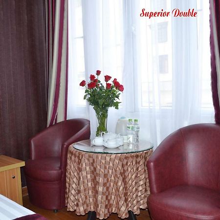 Mountain Town Hotel Dalat Bagian luar foto
