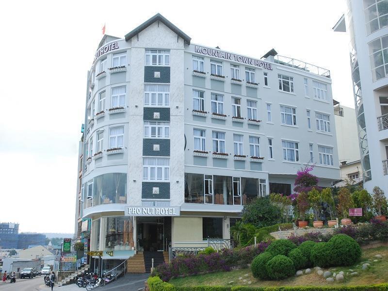 Mountain Town Hotel Dalat Bagian luar foto
