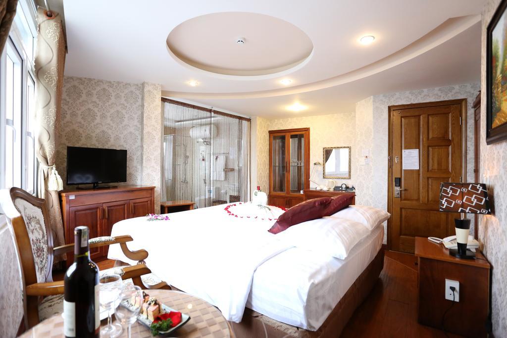 Mountain Town Hotel Dalat Bagian luar foto