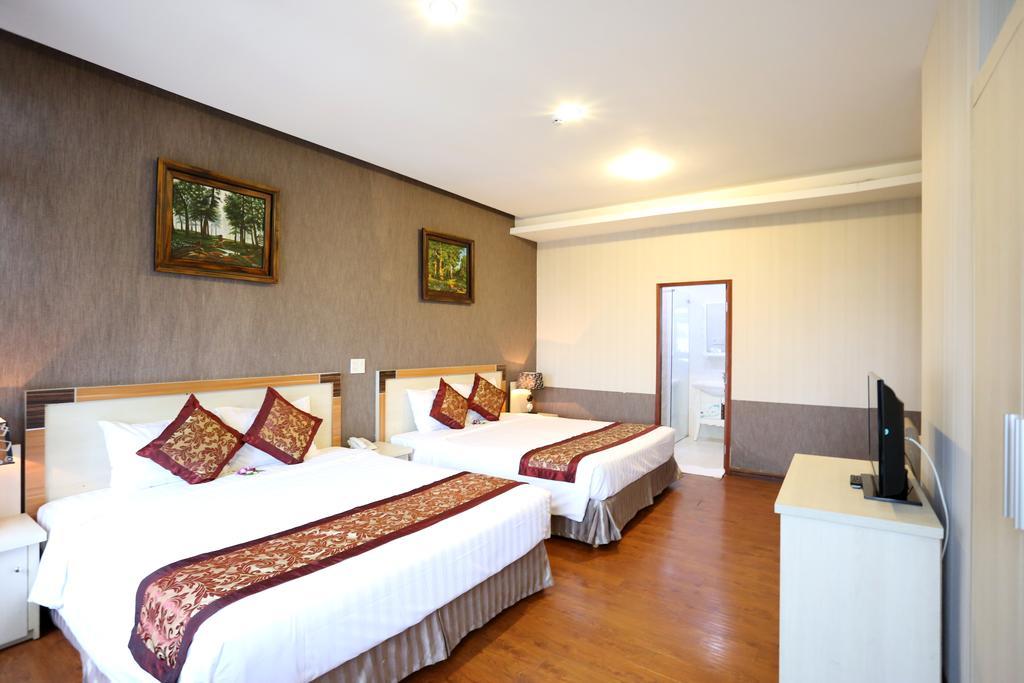 Mountain Town Hotel Dalat Bagian luar foto